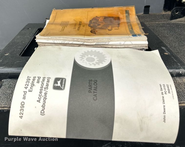 image for item EL0022 2010 Eljin Pelican street sweeper