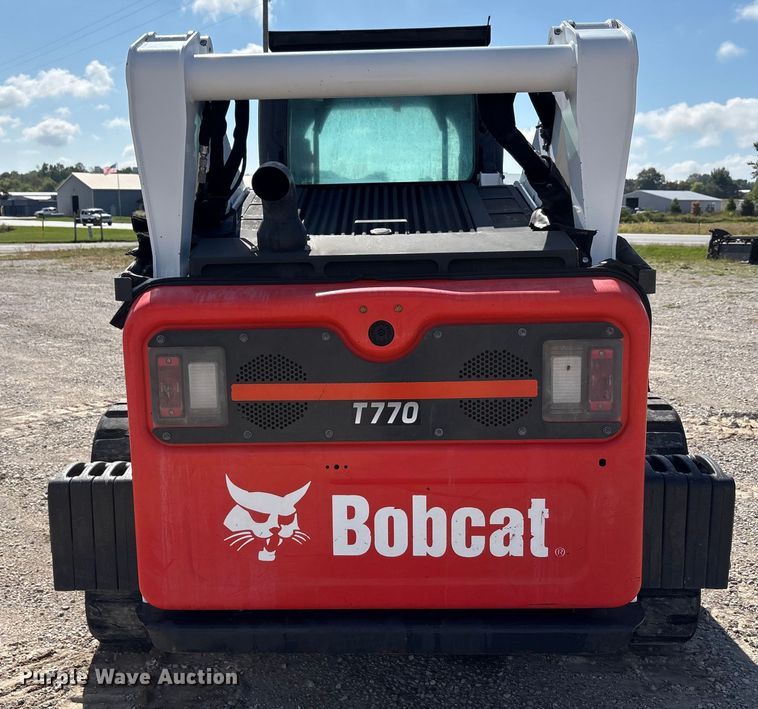 image for item EM6046 2018 Bobcat T770 tracked skid steer loader