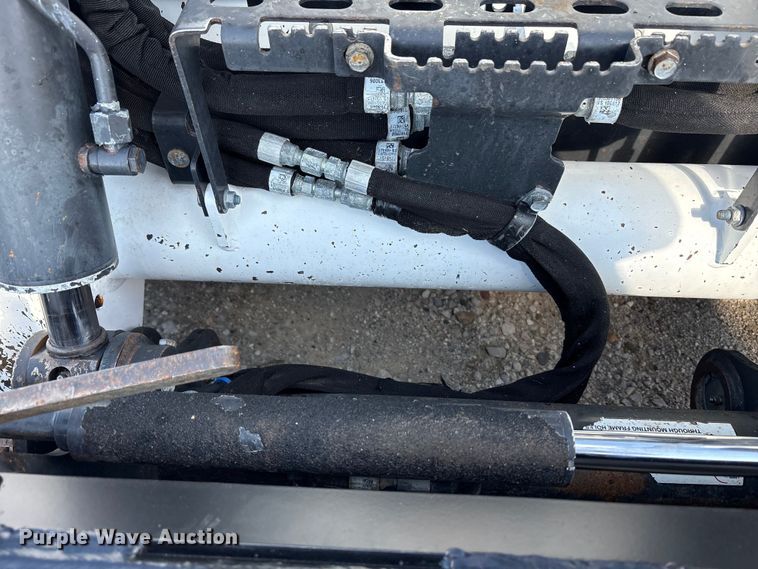 image for item EM6046 2018 Bobcat T770 tracked skid steer loader