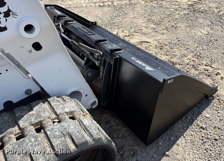 image for item EM6046 2018 Bobcat T770 tracked skid steer loader