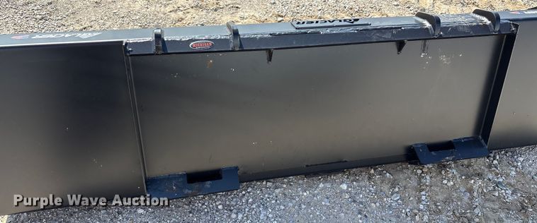 image for item EM6046 2018 Bobcat T770 tracked skid steer loader