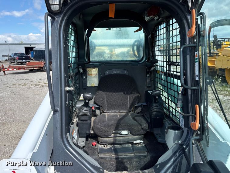 image for item EM6046 2018 Bobcat T770 tracked skid steer loader