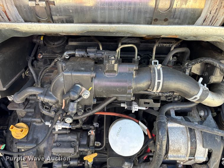 image for item EM6046 2018 Bobcat T770 tracked skid steer loader