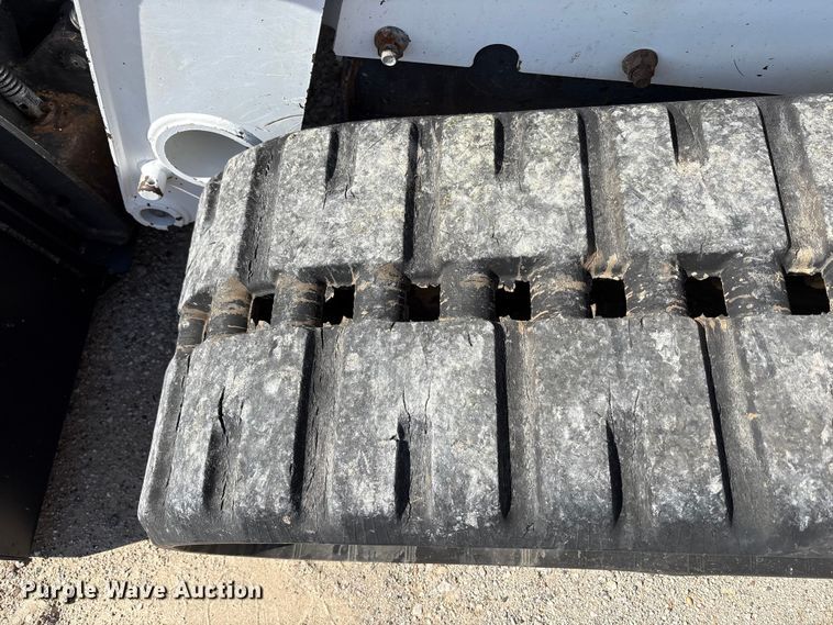 image for item EM6046 2018 Bobcat T770 tracked skid steer loader