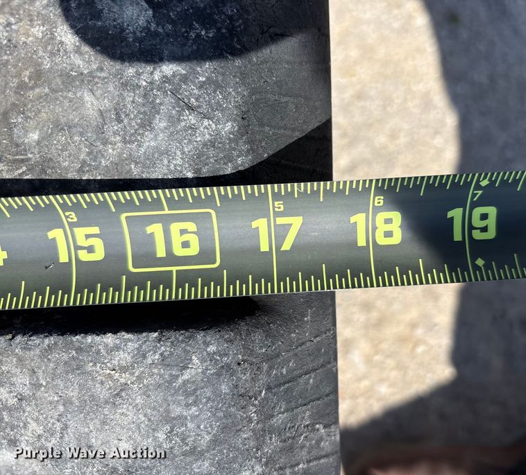 image for item EM6046 2018 Bobcat T770 tracked skid steer loader