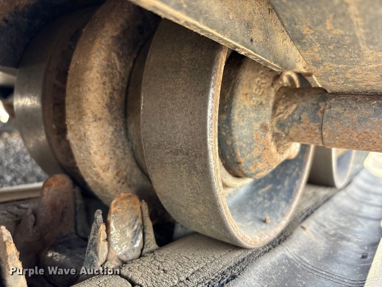 image for item EM6046 2018 Bobcat T770 tracked skid steer loader