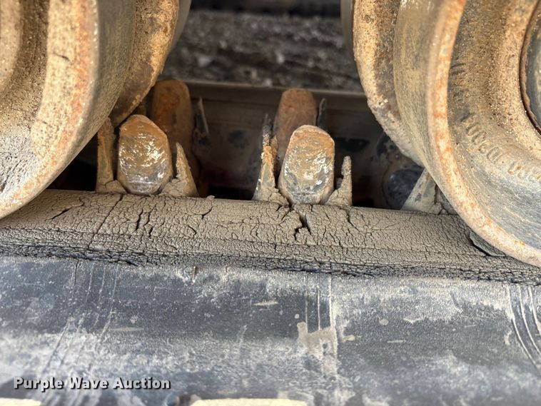 image for item EM6046 2018 Bobcat T770 tracked skid steer loader