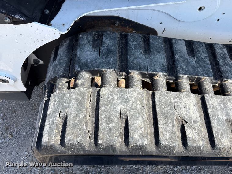 image for item EM6046 2018 Bobcat T770 tracked skid steer loader