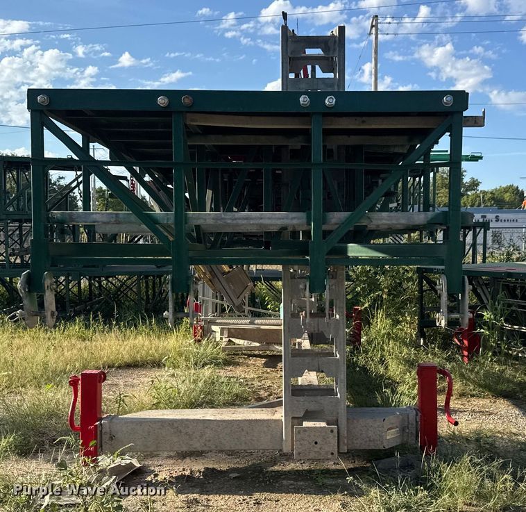 image for item EM8146 M2 Hydro Mobile scaffolding