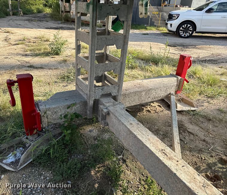 image for item EM8146 M2 Hydro Mobile scaffolding