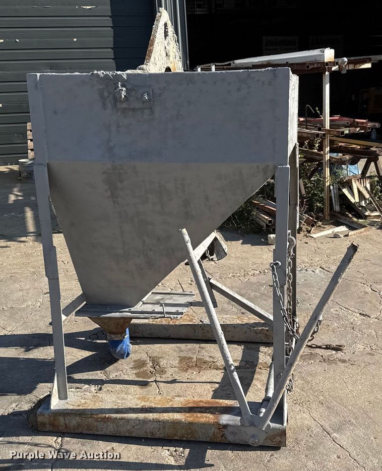 image for item EM8147 Gar-bro grout bucket dispenser