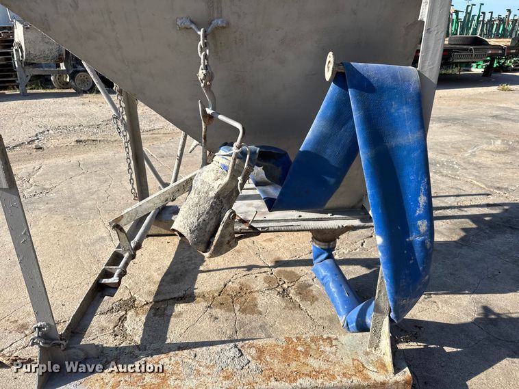 image for item EM8147 Gar-bro grout bucket dispenser