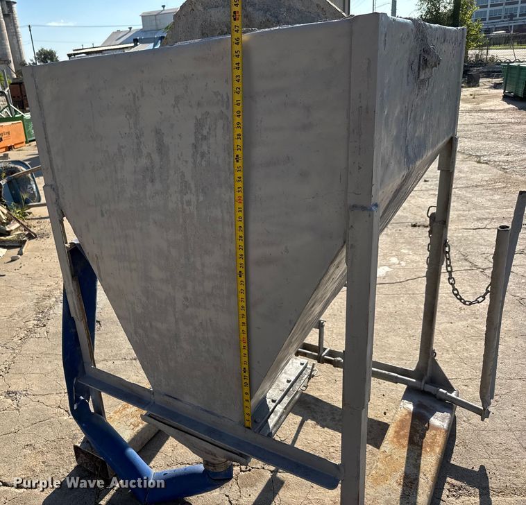 image for item EM8147 Gar-bro grout bucket dispenser