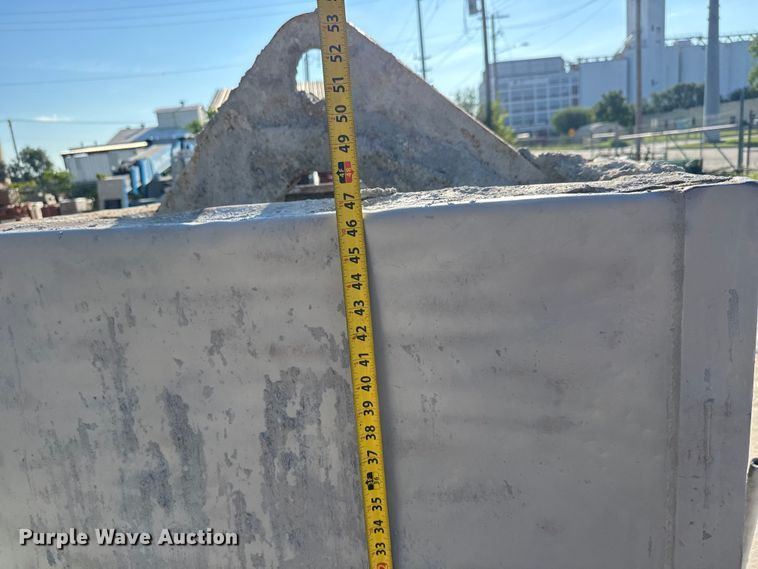 image for item EM8147 Gar-bro grout bucket dispenser