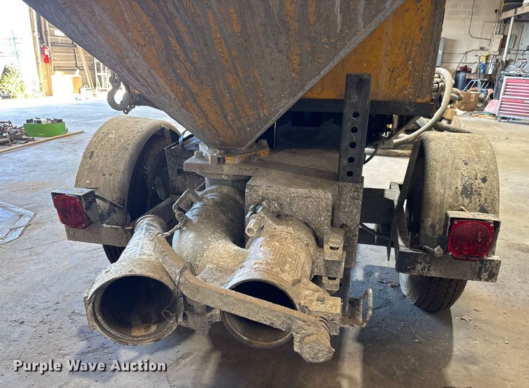 image for item EM8148 Multiquip Mayco C-30HDGA concrete pump