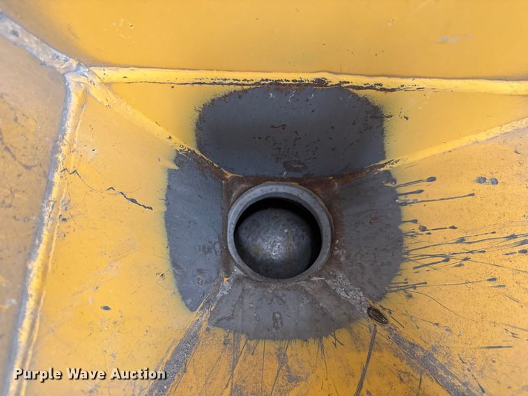 image for item EM8148 Multiquip Mayco C-30HDGA concrete pump