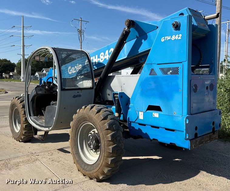 image for item EM8149 2007 Genie GTH-842 telehandler