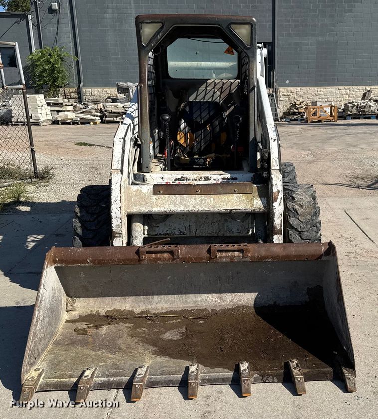 MINI CARGADOR SOBRE RUEDAS 2009 BOBCAT S175