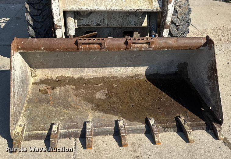 image for item EM8150 2009 Bobcat S175 skid steer loader