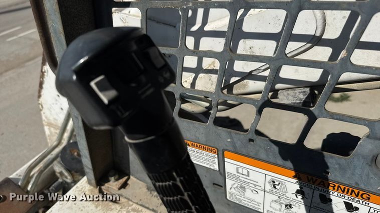 image for item EM8150 2009 Bobcat S175 skid steer loader