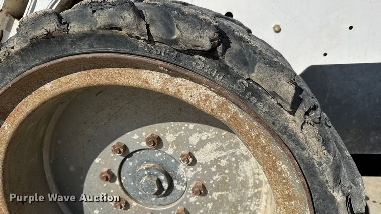 image for item EM8150 2009 Bobcat S175 skid steer loader