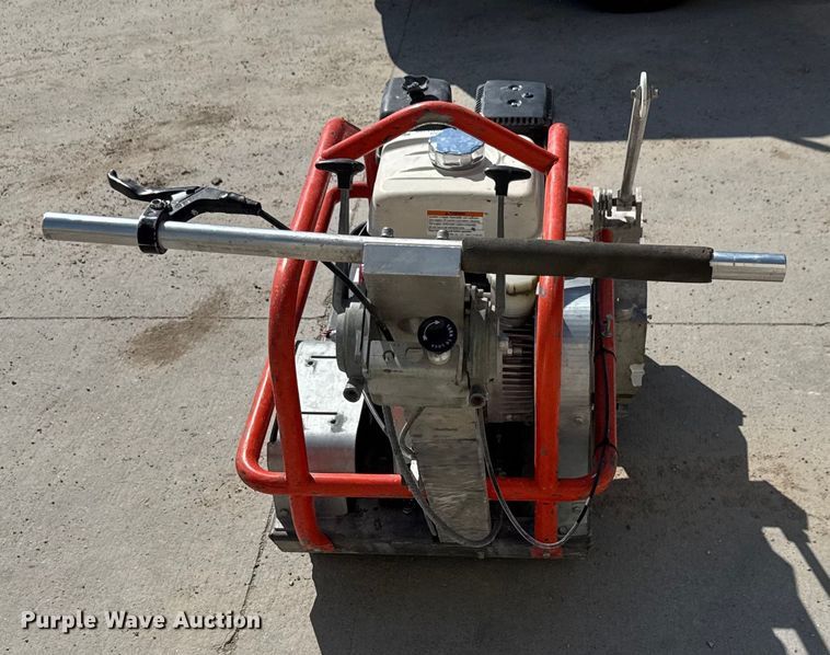 image for item EM8160 2015 Husqvarna Soff-Cut 2000E concrete saw