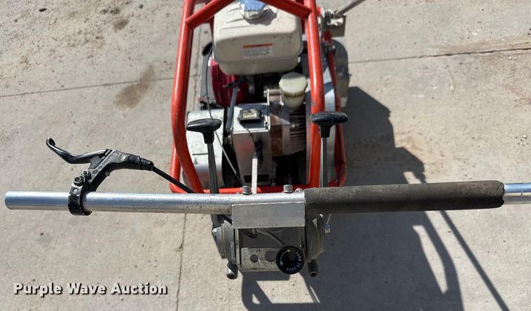 image for item EM8160 2015 Husqvarna Soff-Cut 2000E concrete saw