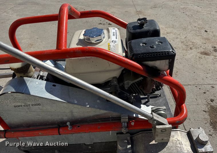 image for item EM8160 2015 Husqvarna Soff-Cut 2000E concrete saw