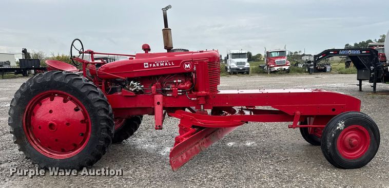 image for item EM8165 McCormick Farmall M motor grader