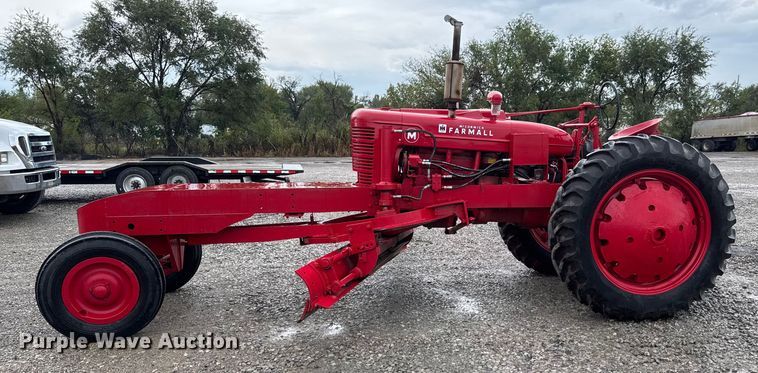 image for item EM8165 McCormick Farmall M motor grader