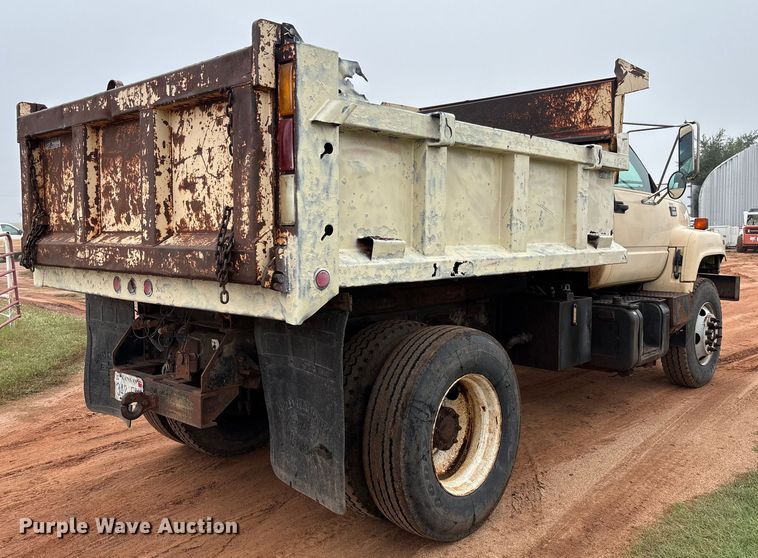 image for item EM8192 1999 Chevrolet C7500 dump truck