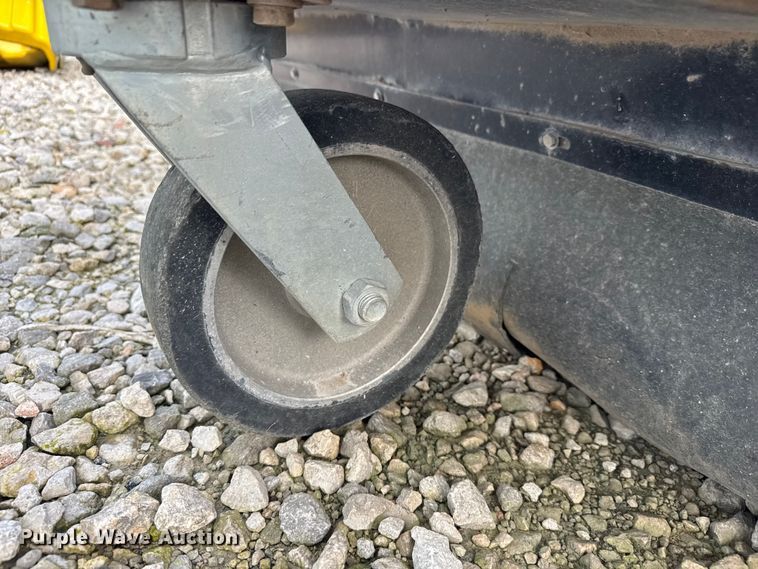 image for item EM8258 2022 Caterpillar BP118C skid steer sweeper