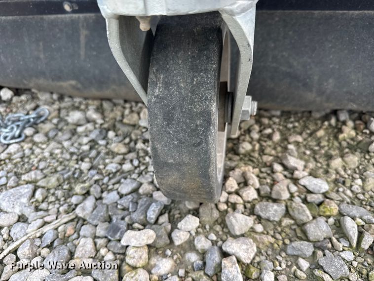 image for item EM8258 2022 Caterpillar BP118C skid steer sweeper