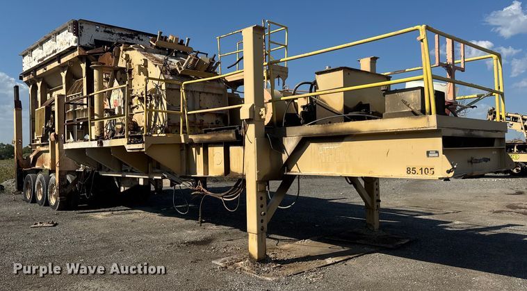 image for item EM8300 Crushing plant