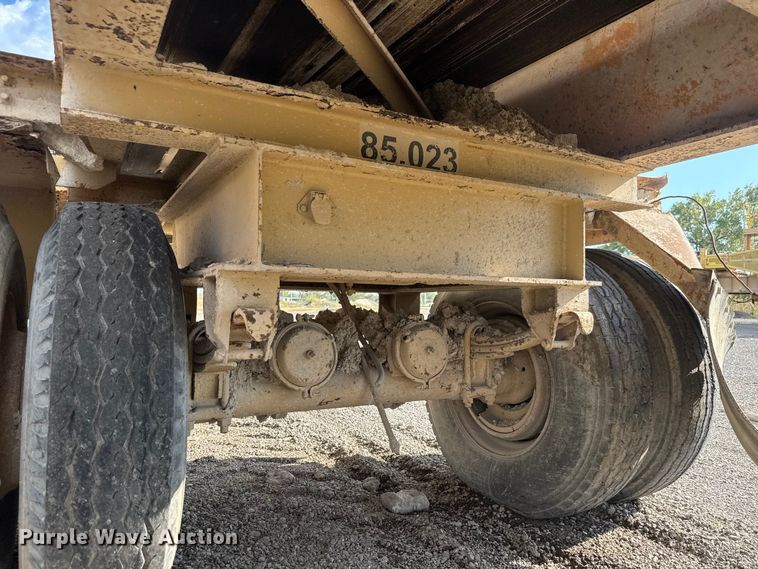 image for item EM8300 Crushing plant