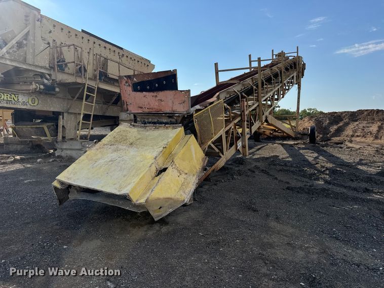 image for item EM8300 Crushing plant