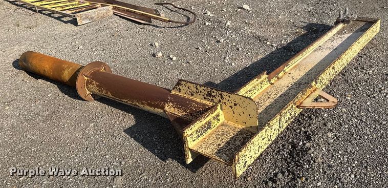 image for item EM8300 Crushing plant