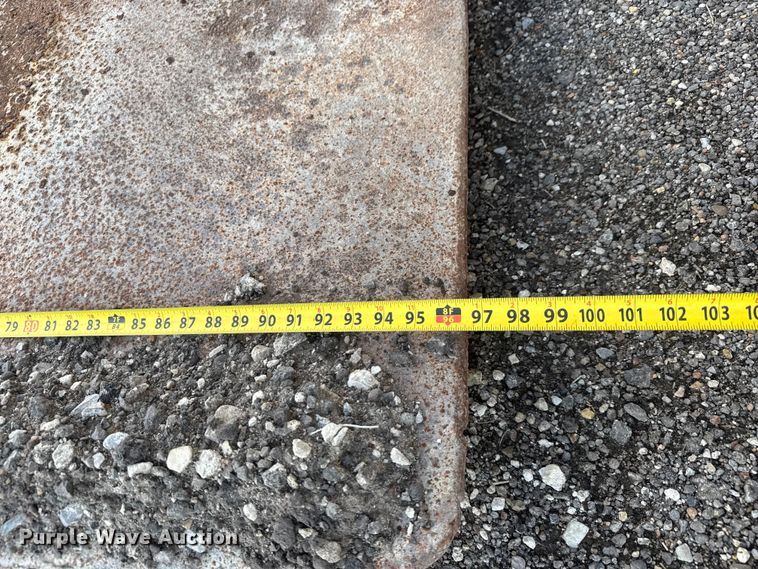 image for item EM8300 Crushing plant