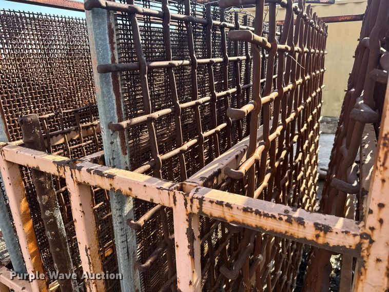 image for item EM8300 Crushing plant