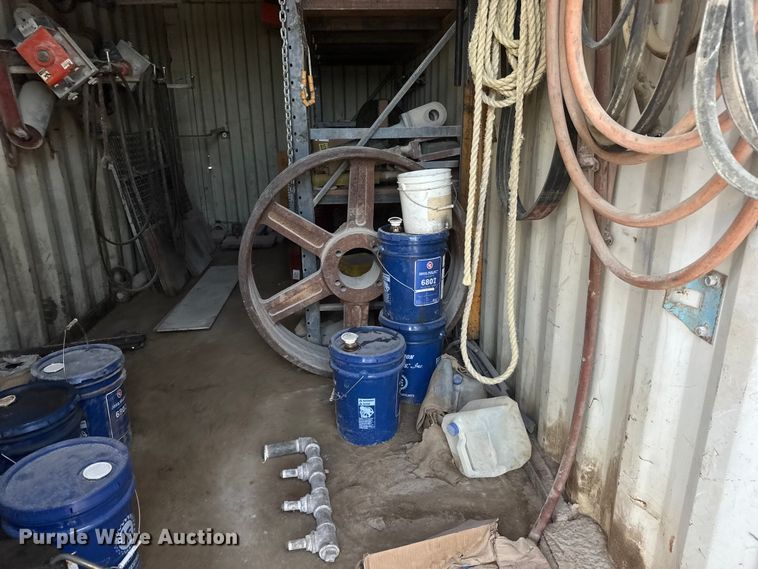 image for item EM8300 Crushing plant