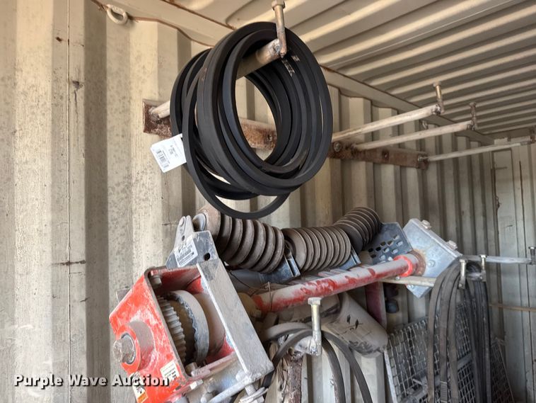 image for item EM8300 Crushing plant