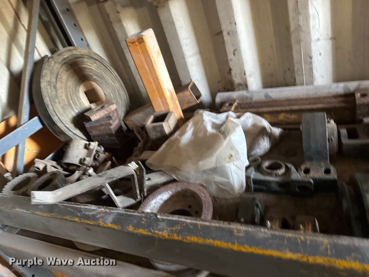 image for item EM8300 Crushing plant