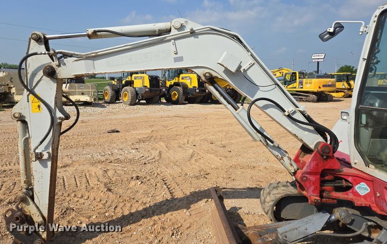 image for item EN3753 2015 Takeuchi TB240 mini excavator