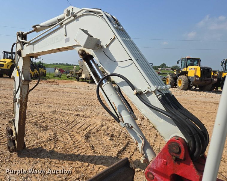image for item EN3753 2015 Takeuchi TB240 mini excavator