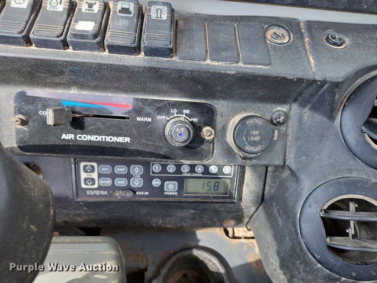 image for item EN3753 2015 Takeuchi TB240 mini excavator