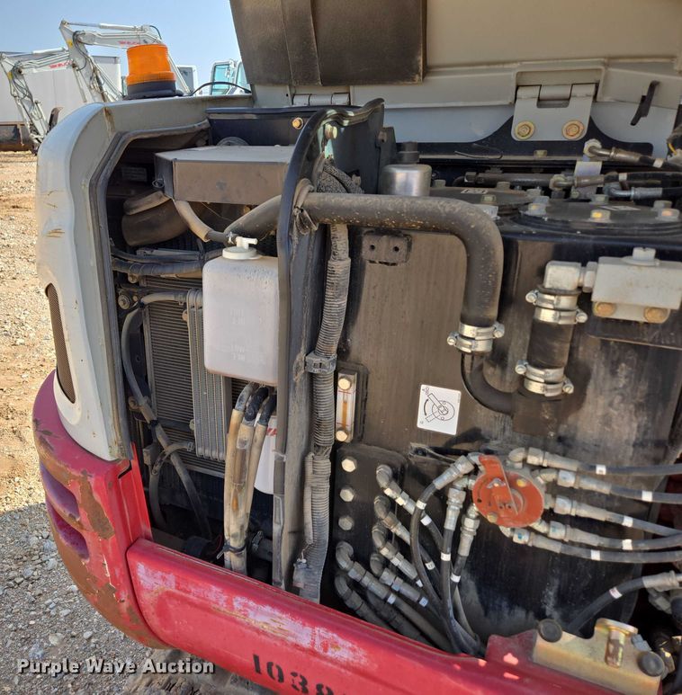 image for item EN3753 2015 Takeuchi TB240 mini excavator