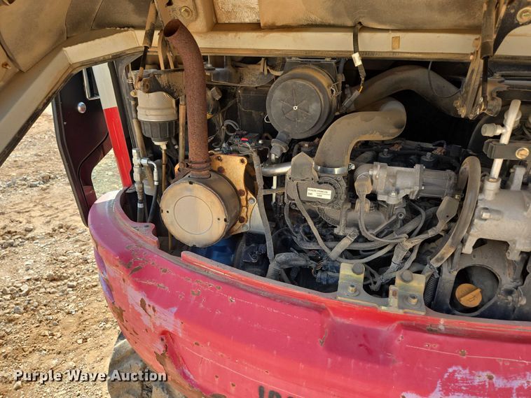 image for item EN3753 2015 Takeuchi TB240 mini excavator