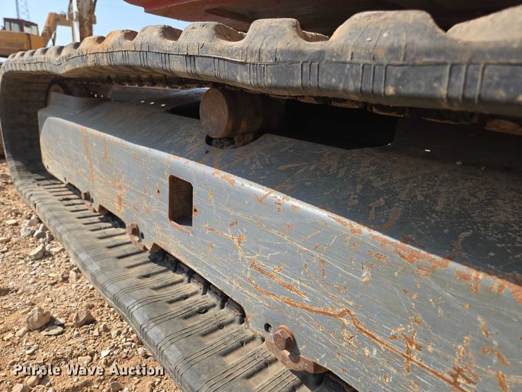 image for item EN3753 2015 Takeuchi TB240 mini excavator