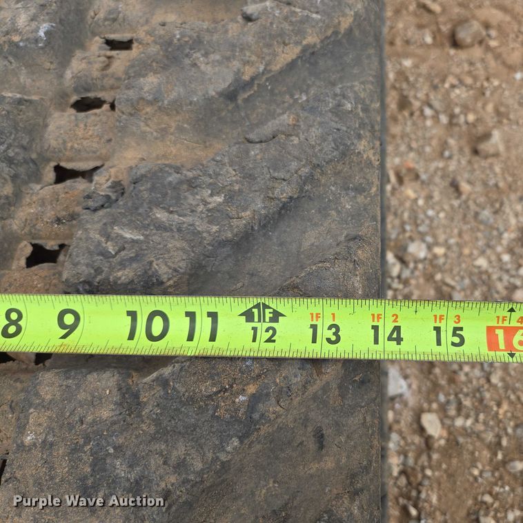 image for item EN3753 2015 Takeuchi TB240 mini excavator