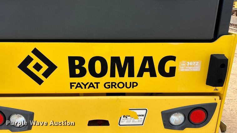 image for item EN5612 2018 Bomag BW138AD-5 double drum vibratory roller
